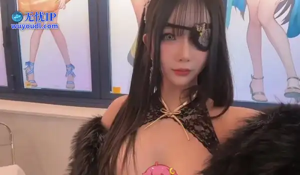 《剑星》新体模尹雪花新COS美照:大雷兔女郎诱惑难挡